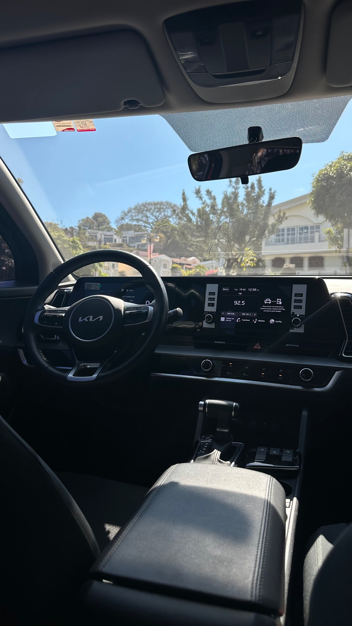 Kia Sportage 2023 de agencia