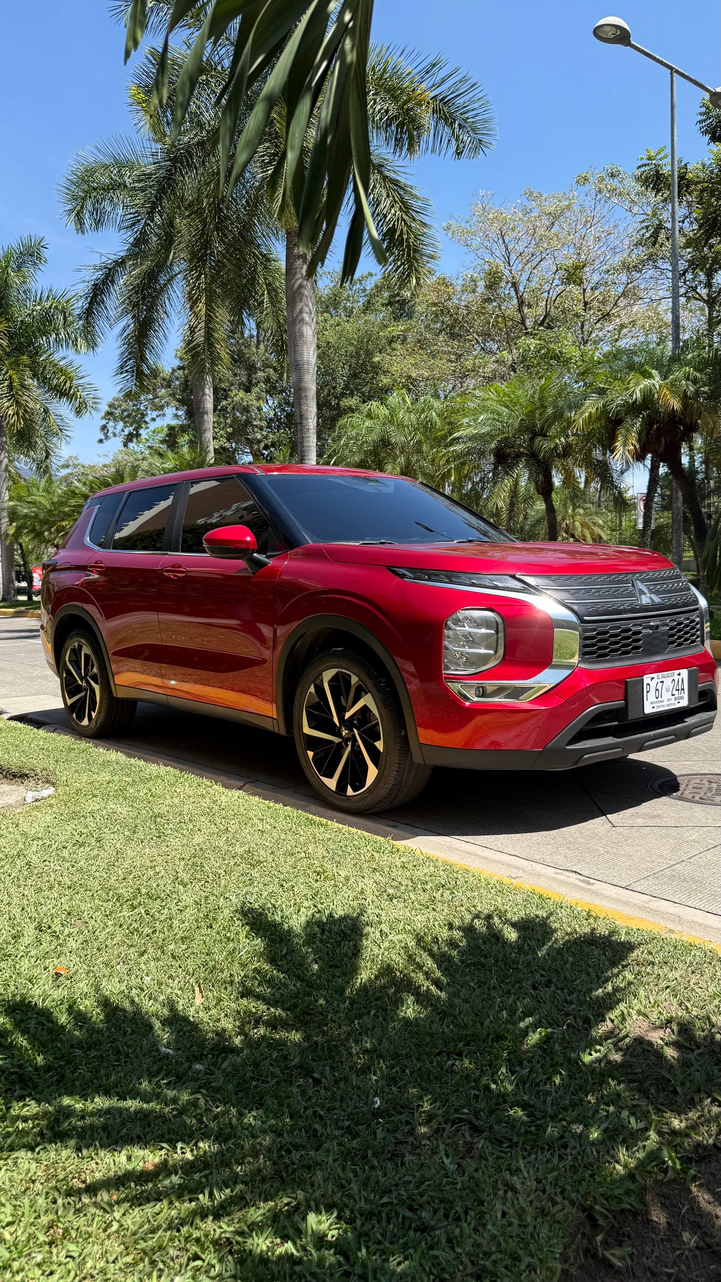Mitsubishi Outlander SE 2022