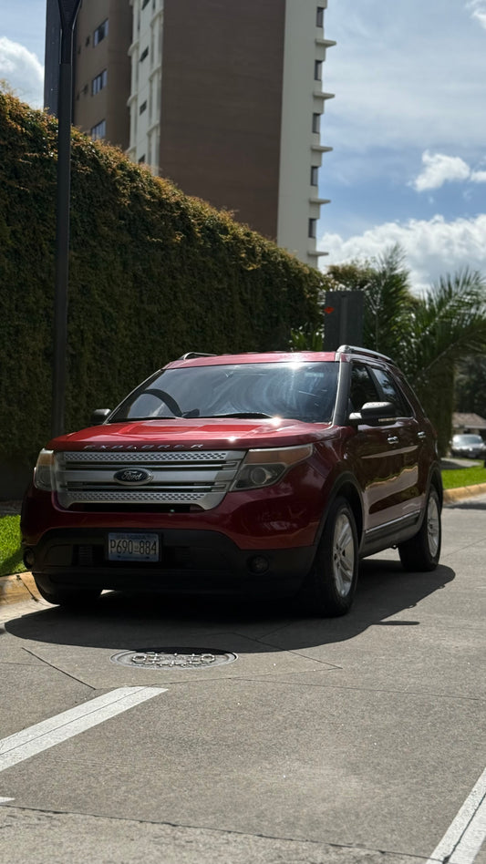 Ford Explorer XLT 2014