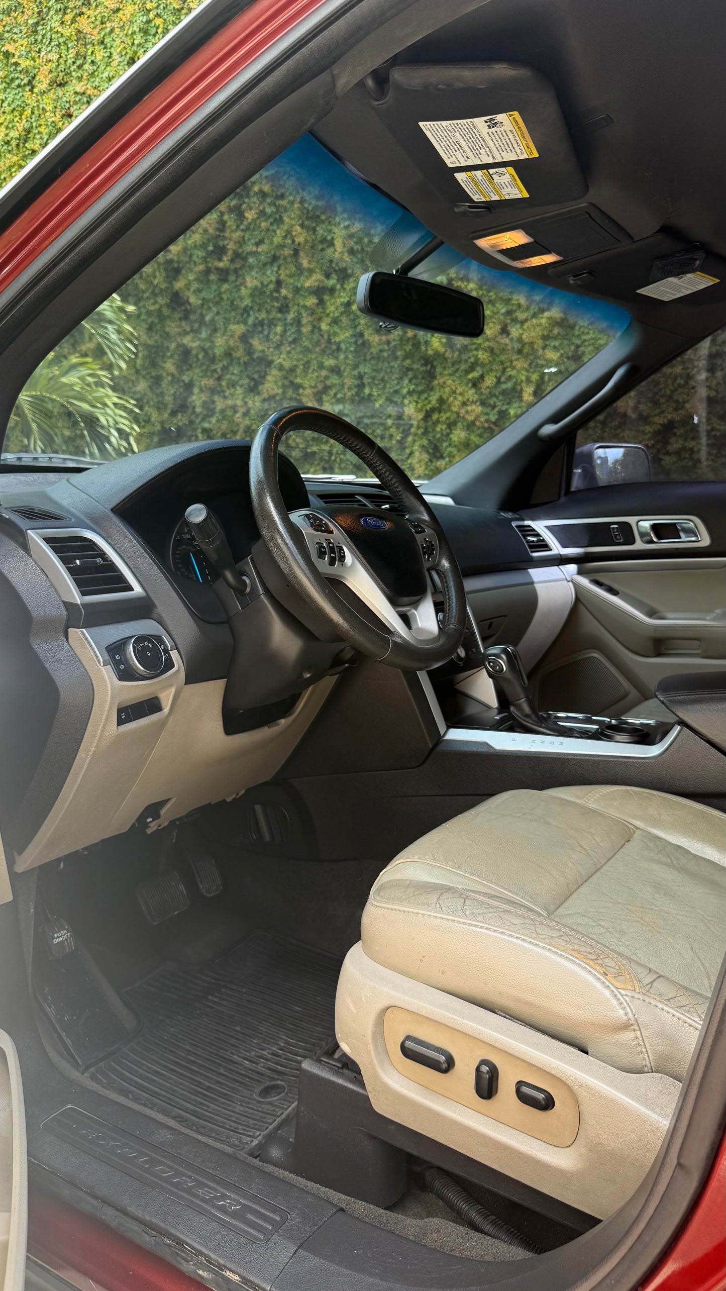 Ford Explorer XLT 2014