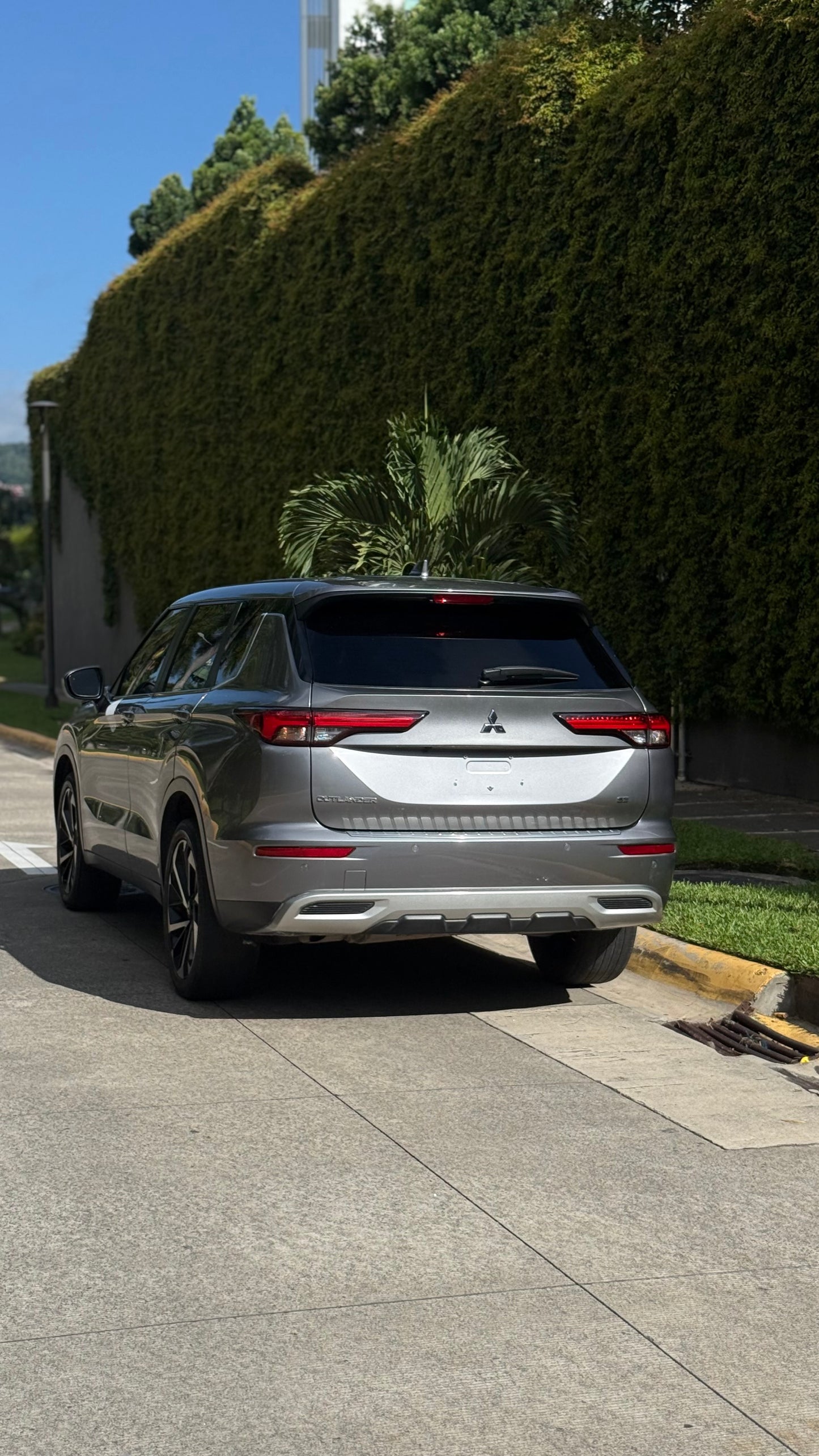 Mitsubishi Outlander SEL 2022