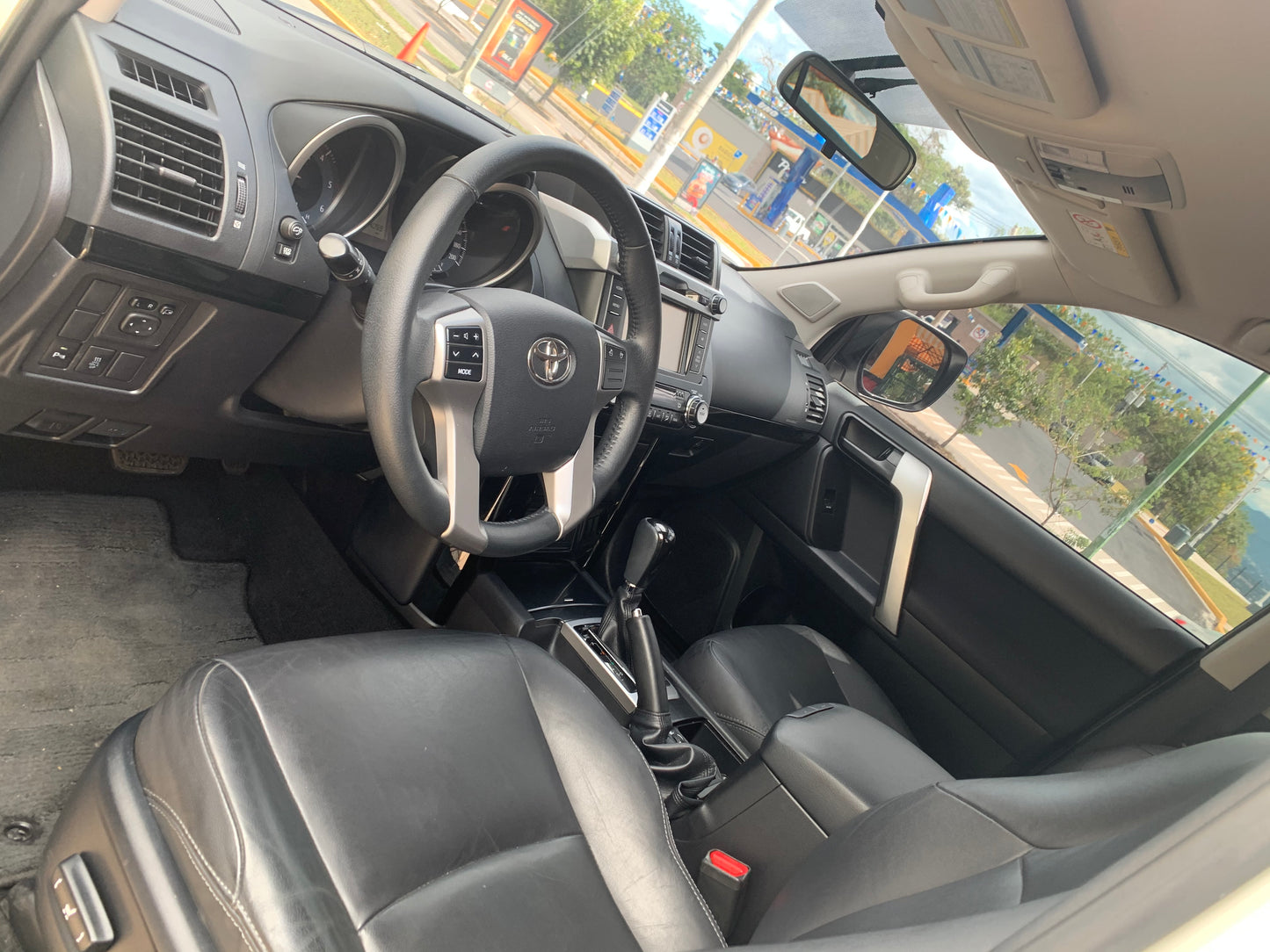 Toyota Prado 2019