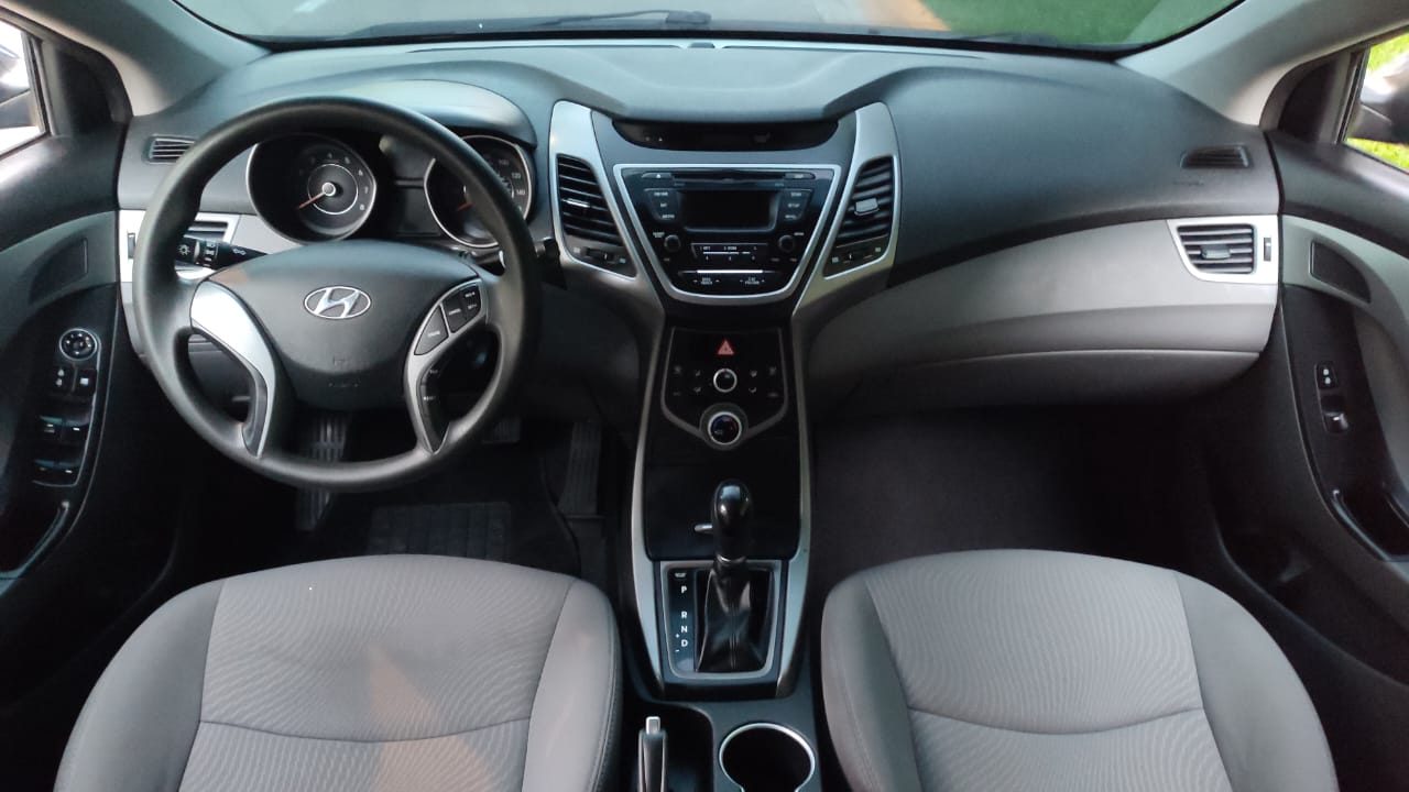 Hyundai Elantra 2016